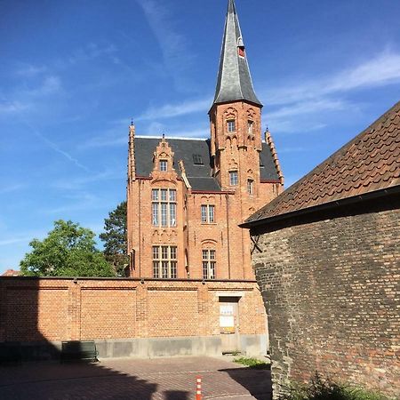 Guesthouse Vlamynckpoort Brugge Eksteriør billede